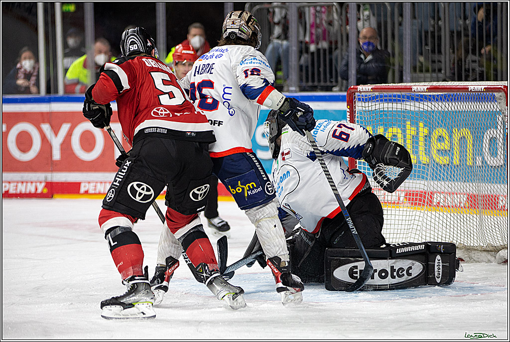 PENNY DEL;  Koelner Haie - Iserlohn Roosters; Koeln, 01.03.2022